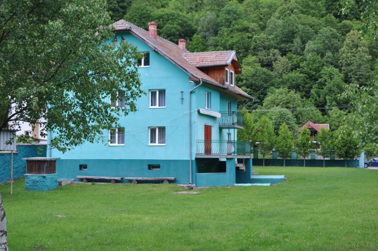 Casa Verde 호텔 Rîu de Mori 외부 사진